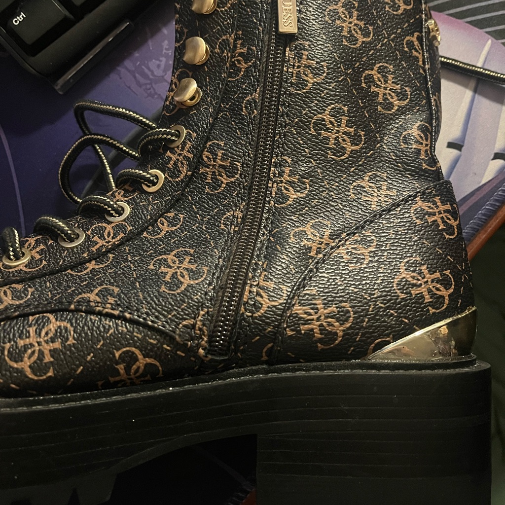 Guess Ankle Boots - Like New Size 8m